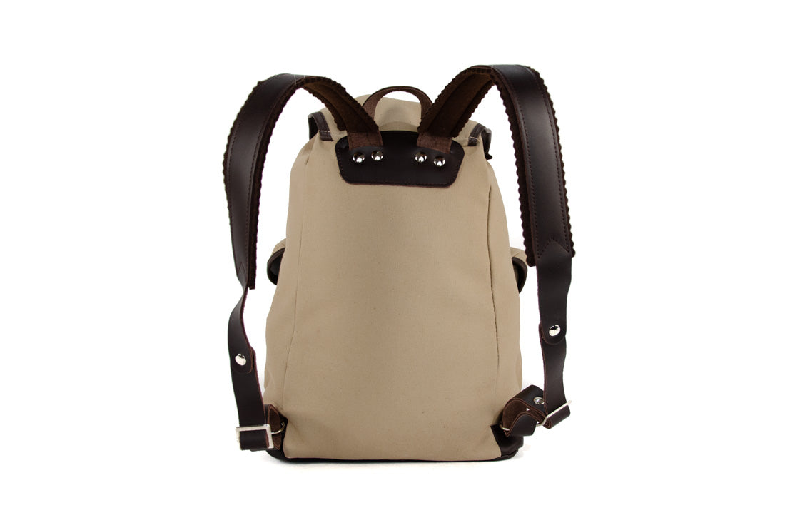 RU135-SA-D Wander- und Freizeitrucksack Lederboden 14 L Sand dunkel