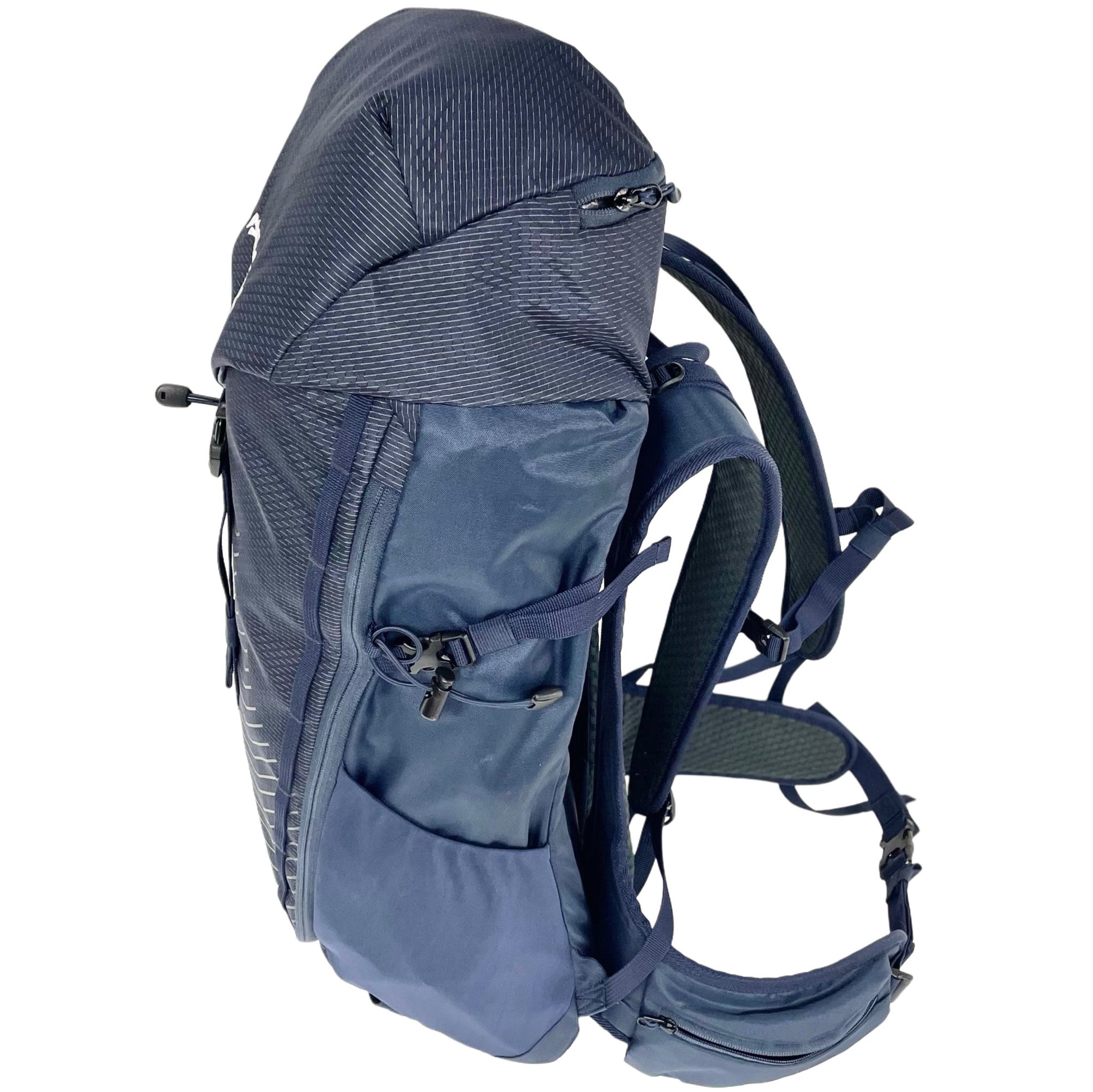 essl wanderrucksack Geräumiger 30 Liter Wanderrucksack mit belüftetem Netzrücken und Front – essl-rucksack