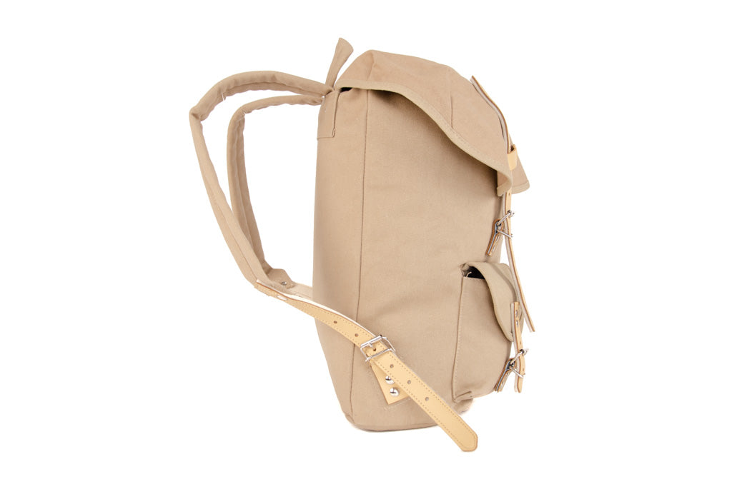 essl wanderrucksack RU131 Baumwoll-Wander-Rucksack mit Echt-Leder-Strippen 15L Sand – essl- rucksack